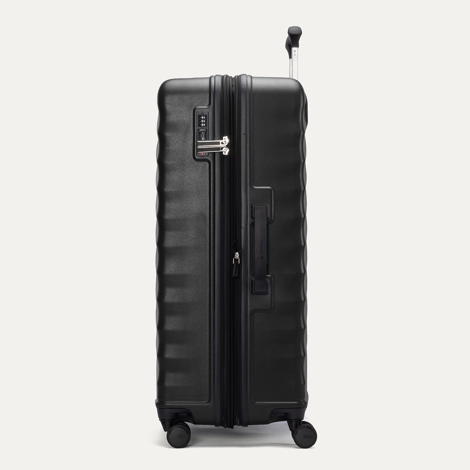 Maxlite® Air V2 Large Check-In Hardside Spinner