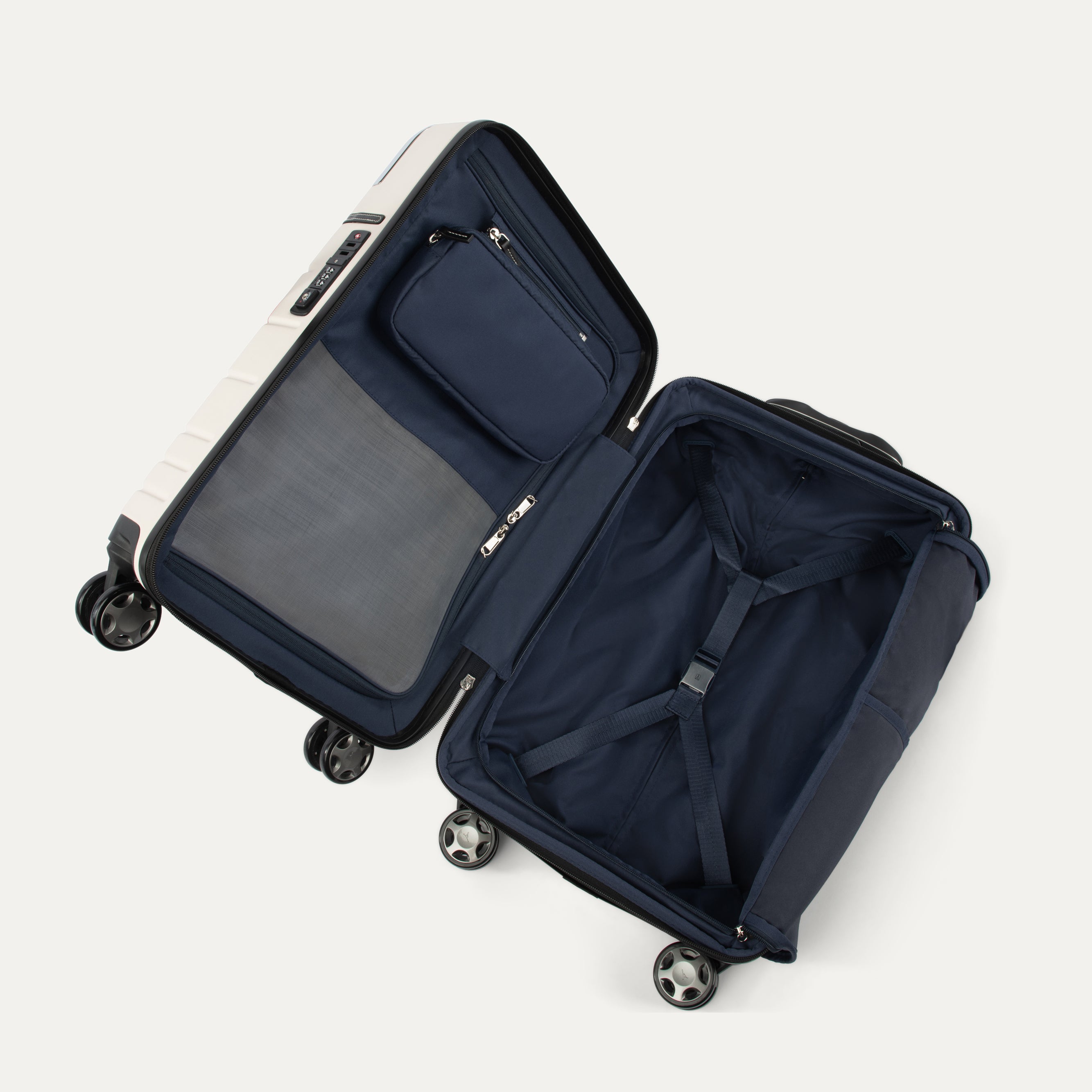 Travelpro® x Travel + Leisure® Compact Carry-on/Checked Medium Spinner - Ensemble de bagages