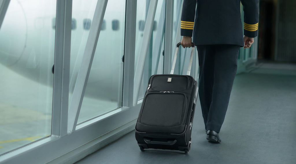 THE HISTORY OF ROLLING LUGGAGE