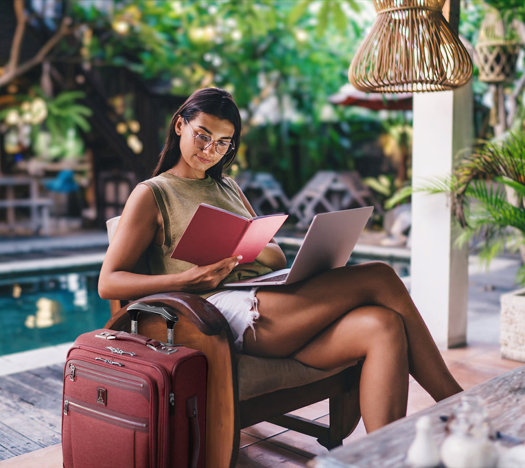 WHAT KIND OF SOFTWARE DOES A DIGITAL NOMAD NEED
