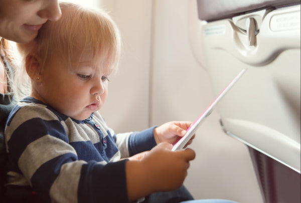 Comment voyager avec du lait maternisé et des aliments pour bébés