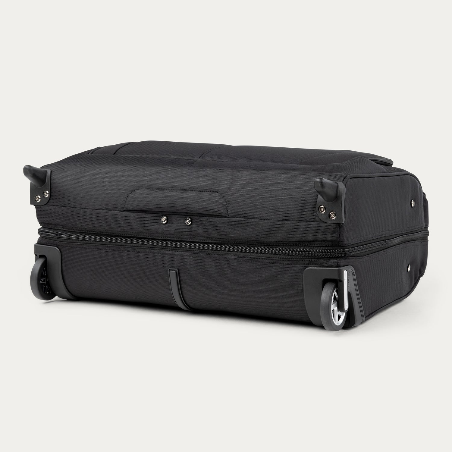 Maxlite® 5 Carry-On Rolling Garment Bag