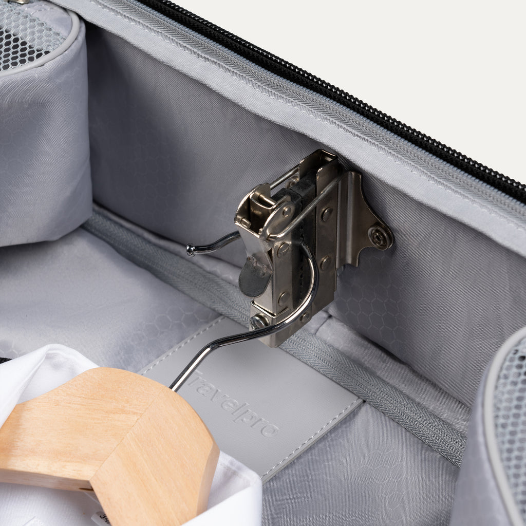 Valise portage de vêtements Maxlite® à roulettes