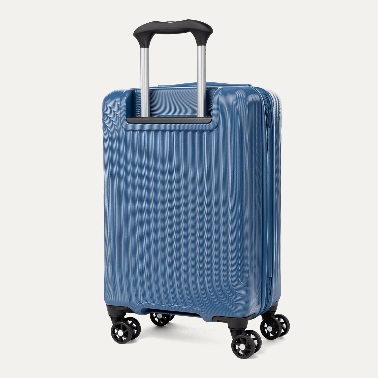 Maxlite® Air Compact Carry-on expansible Hardside Spinner