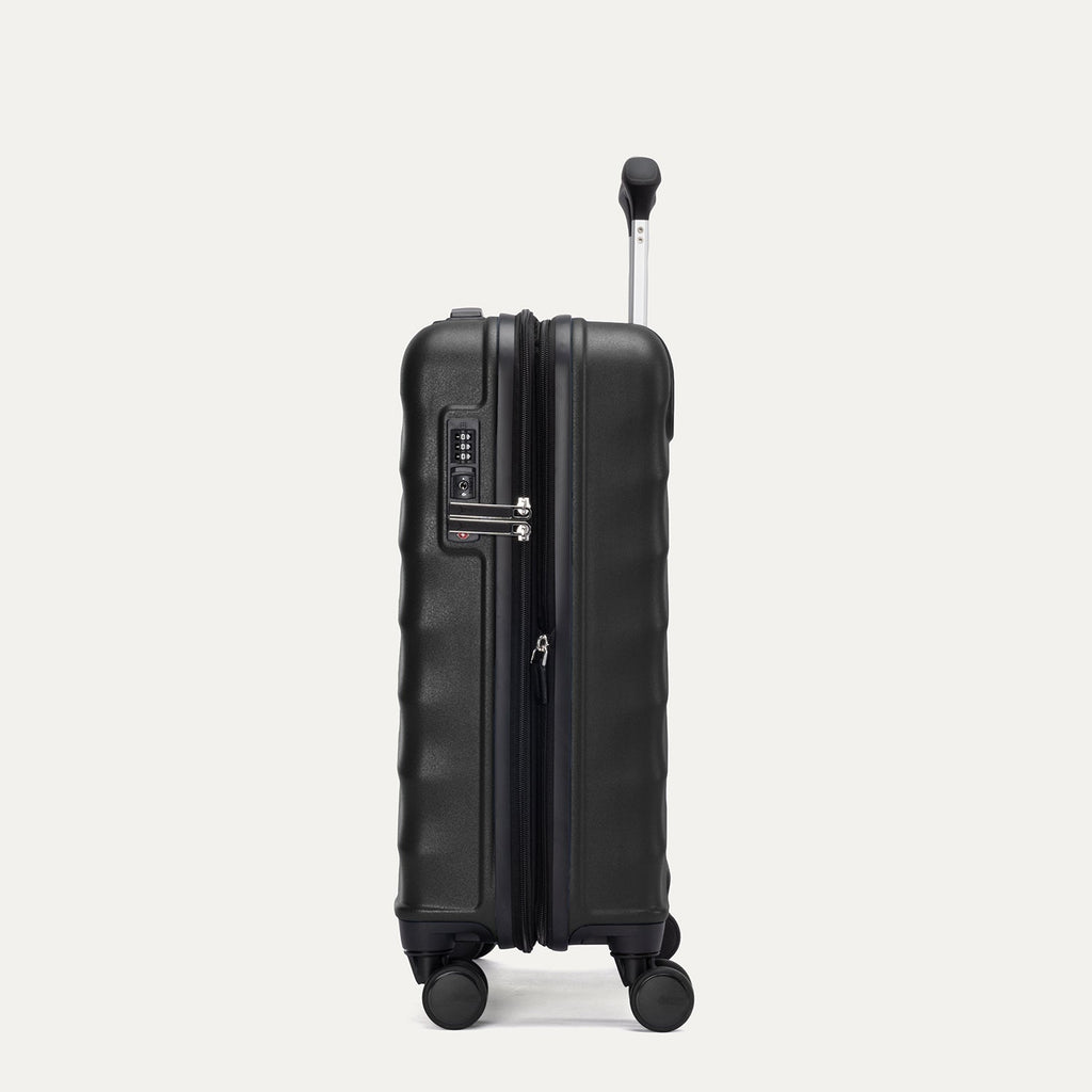 Maxlite® Air V2 Carry-On / Medium Check-In Set