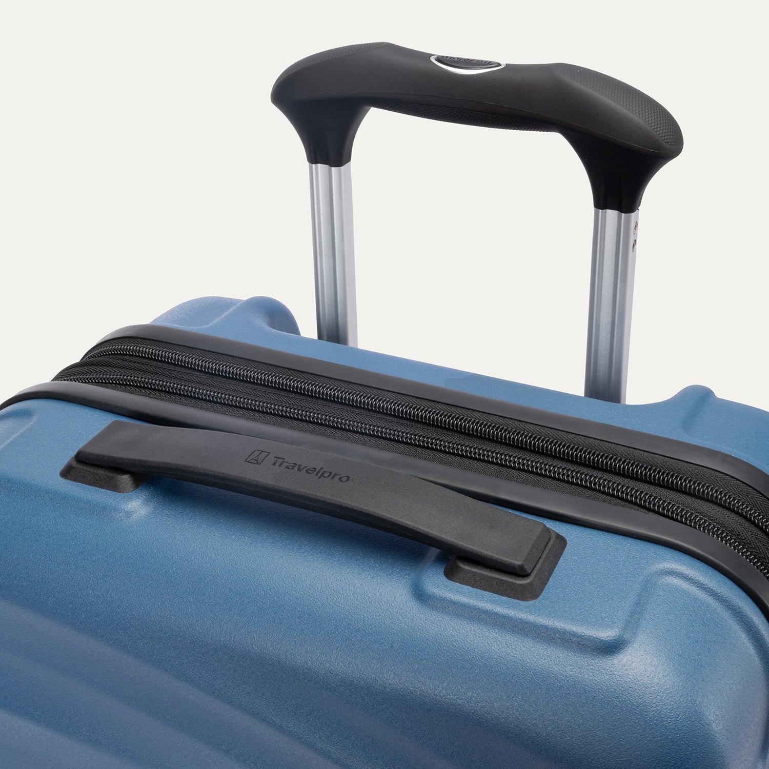 Maxlite® Air V2 International Carry-On Hardside Spinner