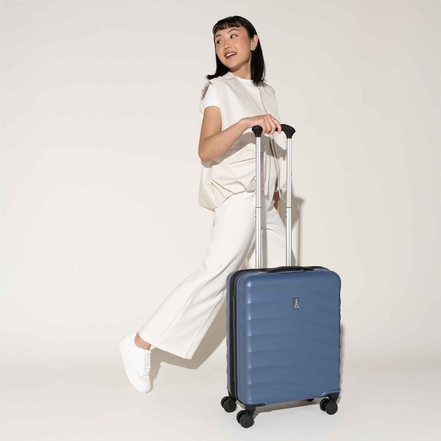 Maxlite® Air V2 International Carry-On Hardside Spinner
