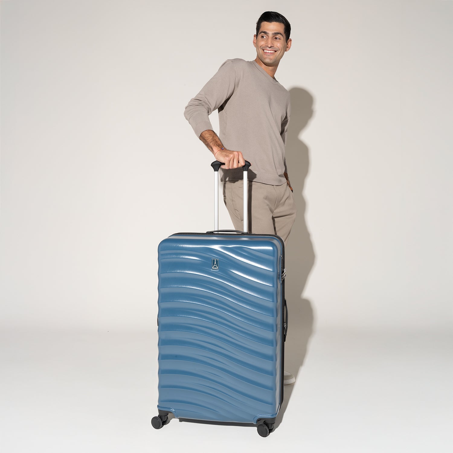 Maxlite® Air V2 Grande valise rigide à roulettes enregistrable