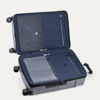 Ensemble de bagages Travelpro® x Travel + Leisure : valise spinner moyenne pour l'enregistrement et sac de voyage à fond ouvrant