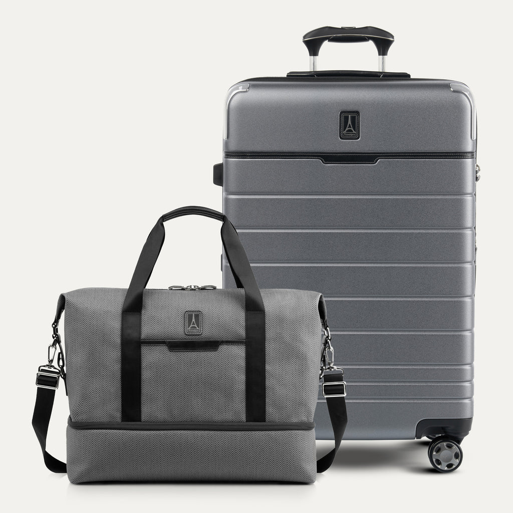 Ensemble de bagages Travelpro® x Travel + Leisure : valise spinner moyenne pour l'enregistrement et sac de voyage à fond ouvrant