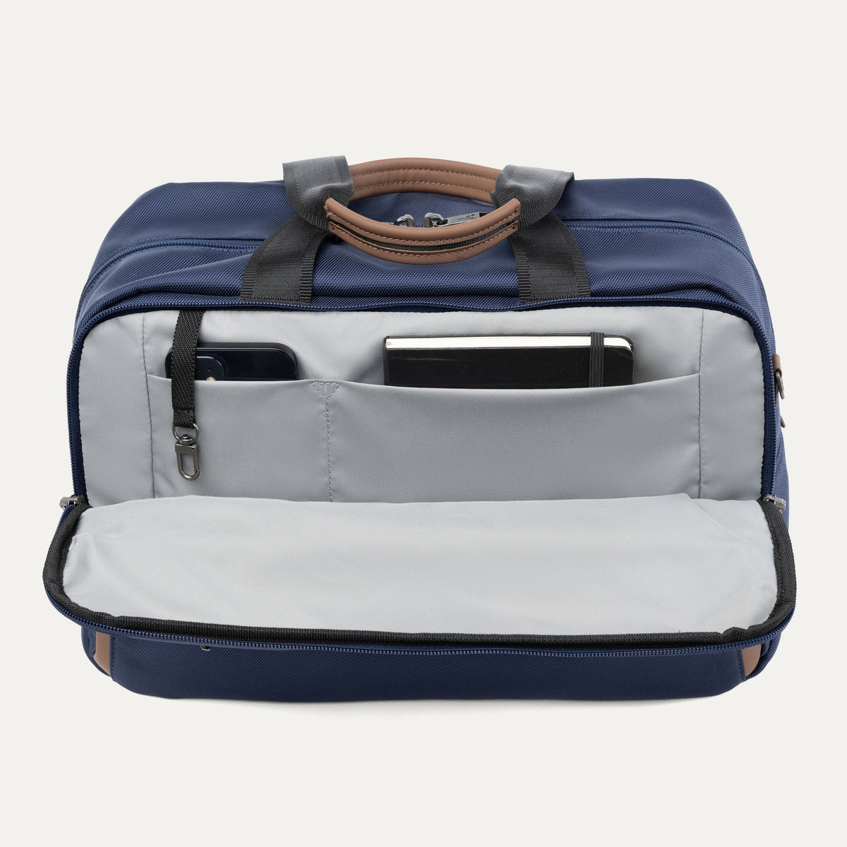 Ensemble Crew™ Classic sac fourre-tout sous le siège / valise cabine compacte à roulettes