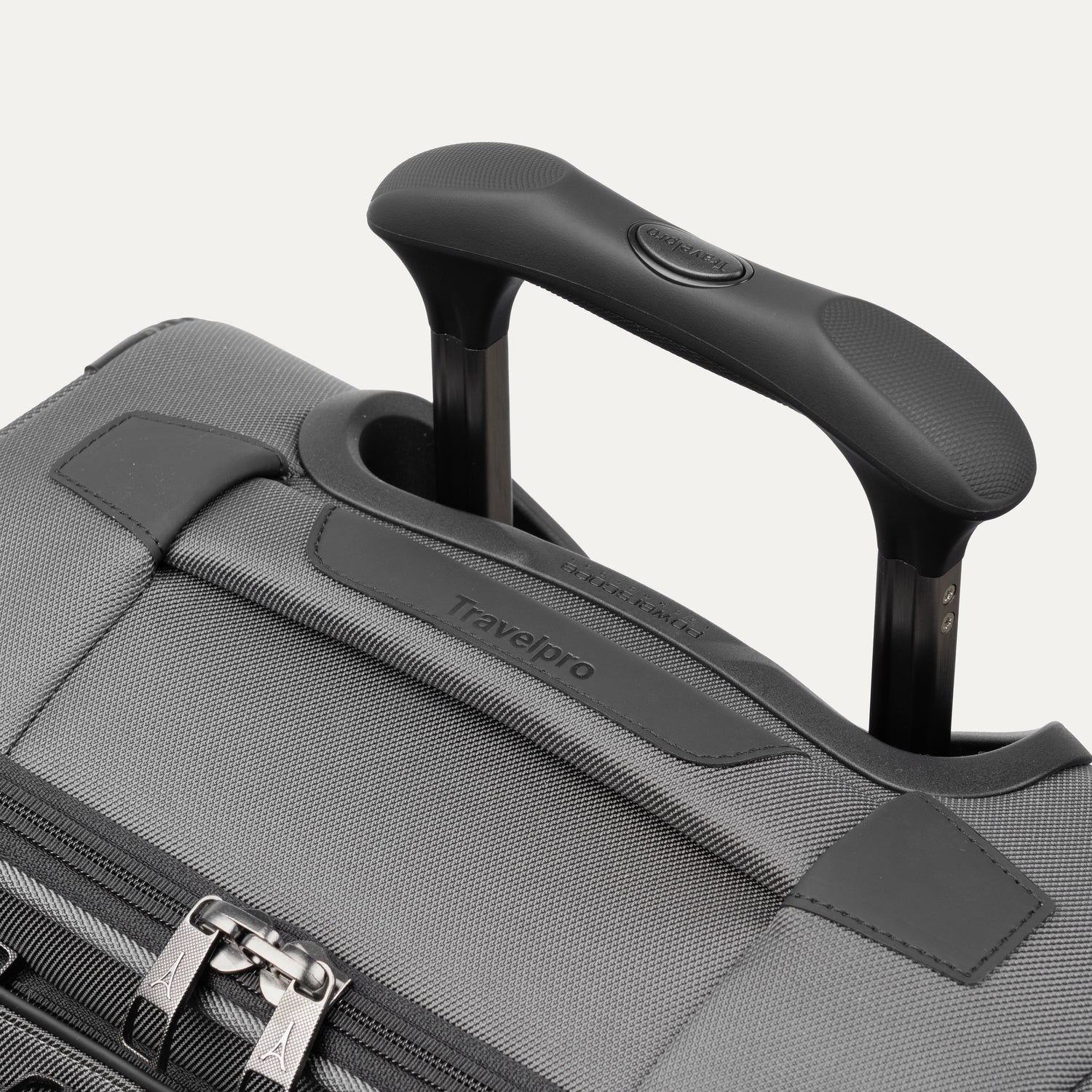 Valise cabine extensible à roulettes Crew™ Classic Compact