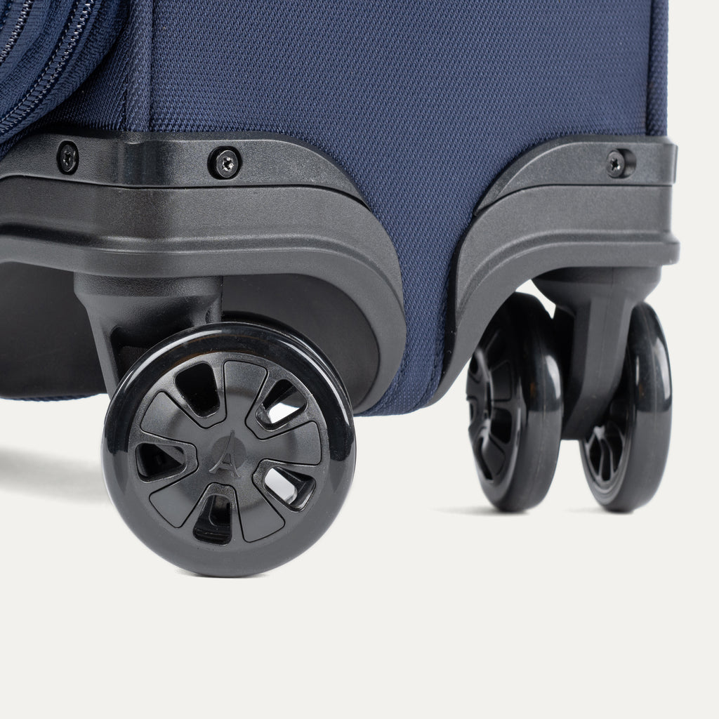 Valise cabine extensible à roulettes Crew™ Classic Compact