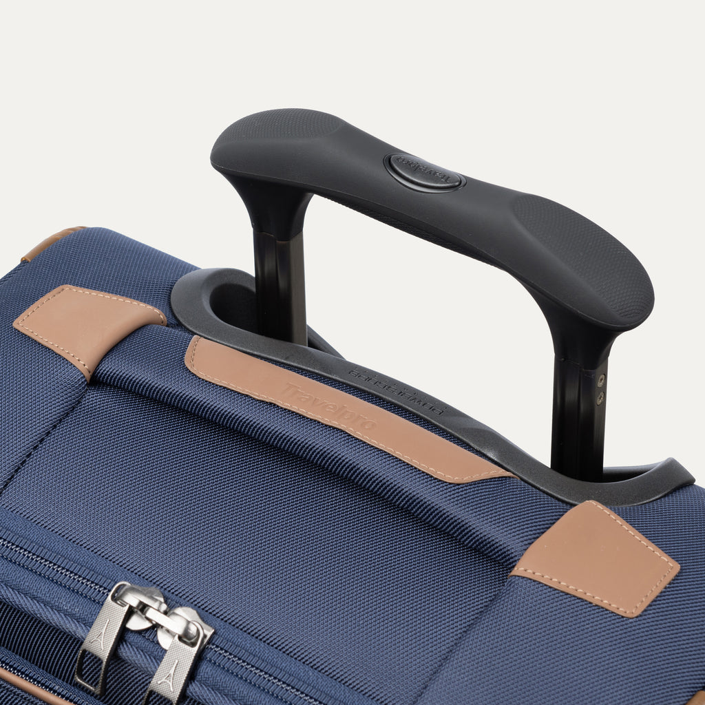 Valise cabine extensible à roulettes Crew™ Classic Compact