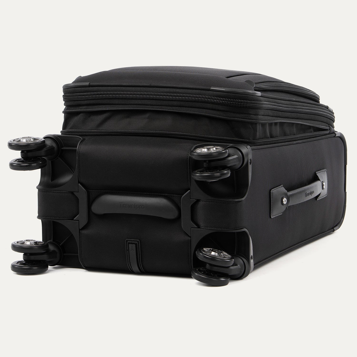 Valise Spinner Extensible Platinum® Elite de 21 po