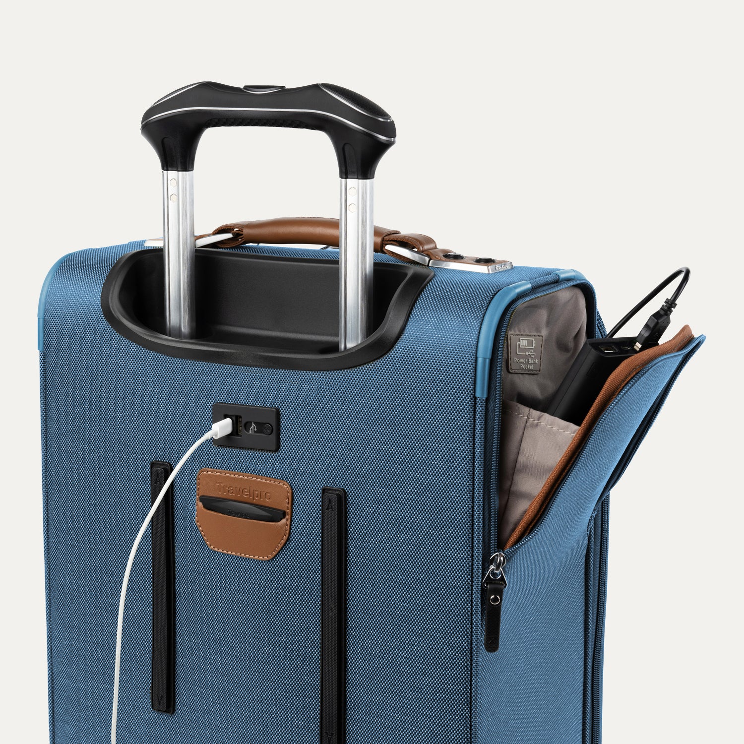 Valise Spinner Extensible Platinum® Elite de 21 po