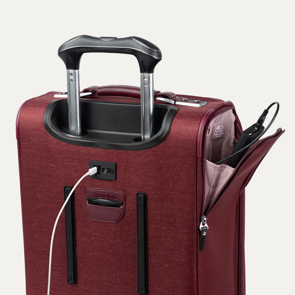 Platinum® Elite 21” Expandable Carry-On Spinner