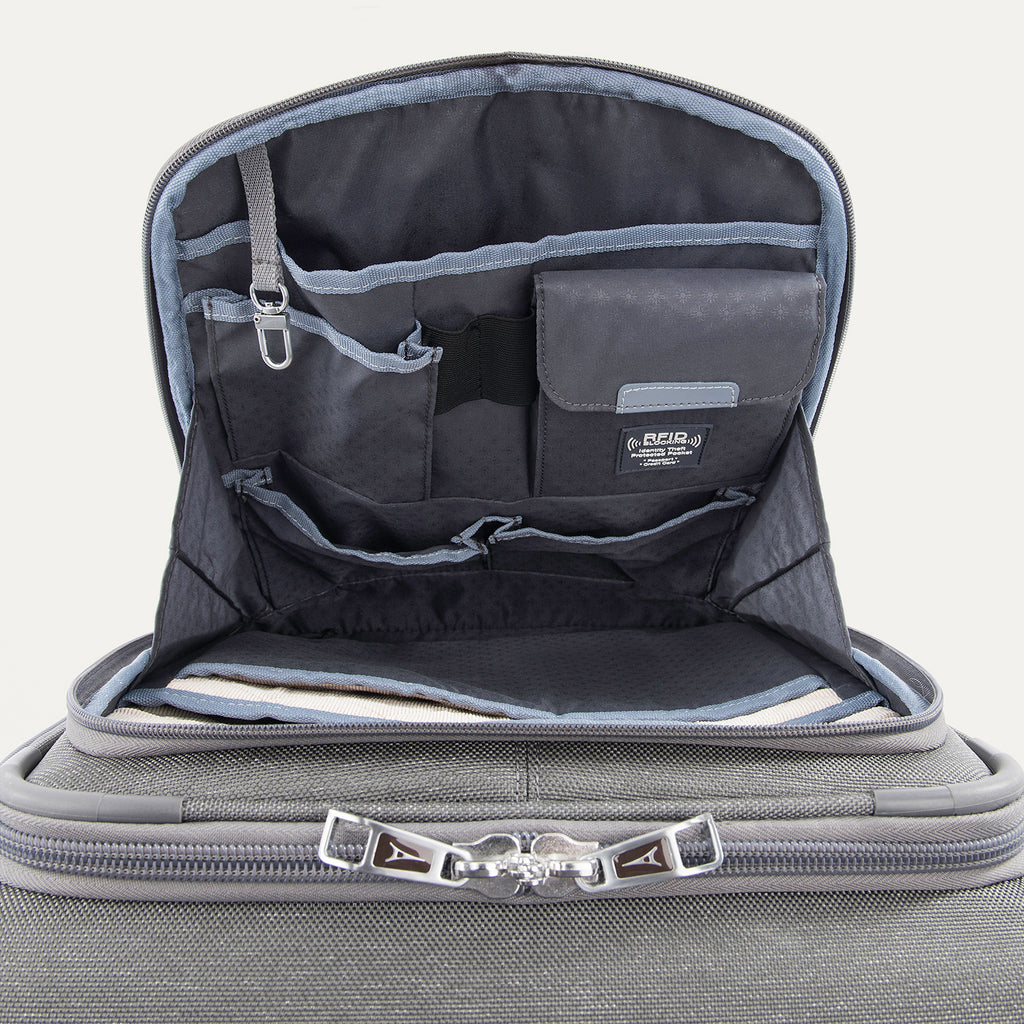 Platinum® Elite 20" Carry-On / 25"Medium / 29" Large Check-In Set