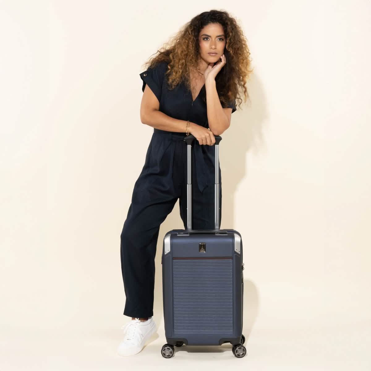 Valise rigide à roulettes cabine Platinum® Elite Slim