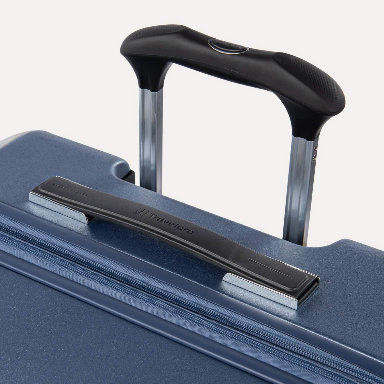 Valise grand format à roulettes en polycarbonate Platinum® Elite