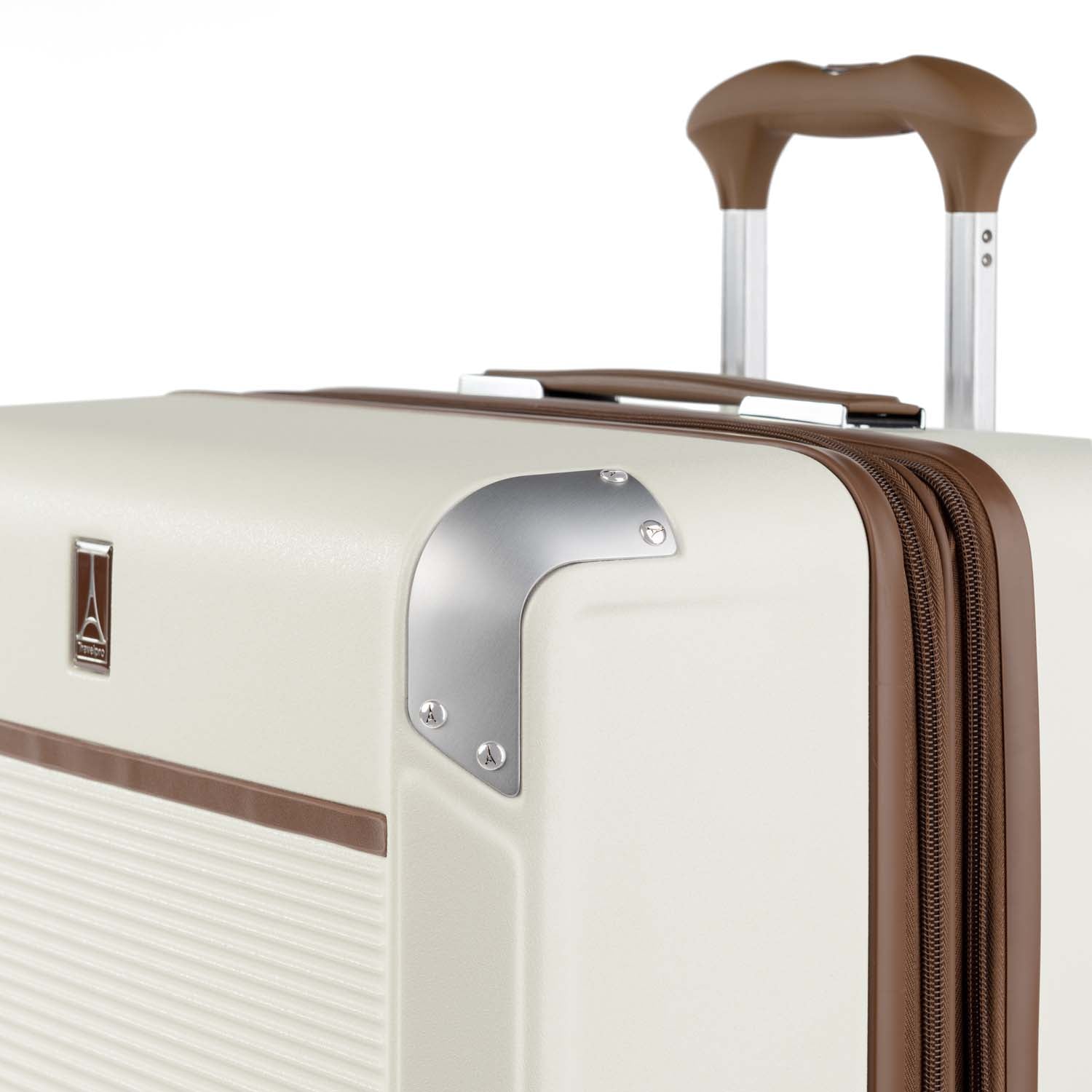 Platinum® Elite Medium Check-In Expandable Hardside Spinner