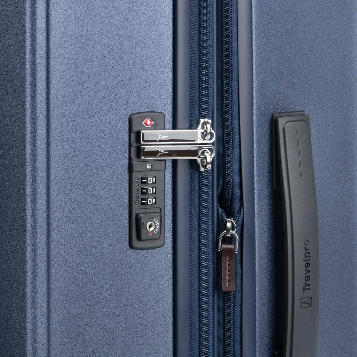 Valise grand format à roulettes en polycarbonate Platinum® Elite