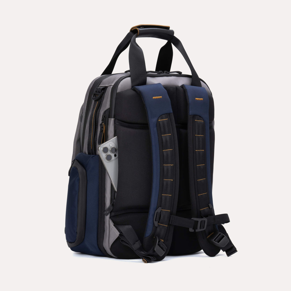 Sac à dos extensible pour ordinateur portable Travelpro® Altitude™ 25-30 L