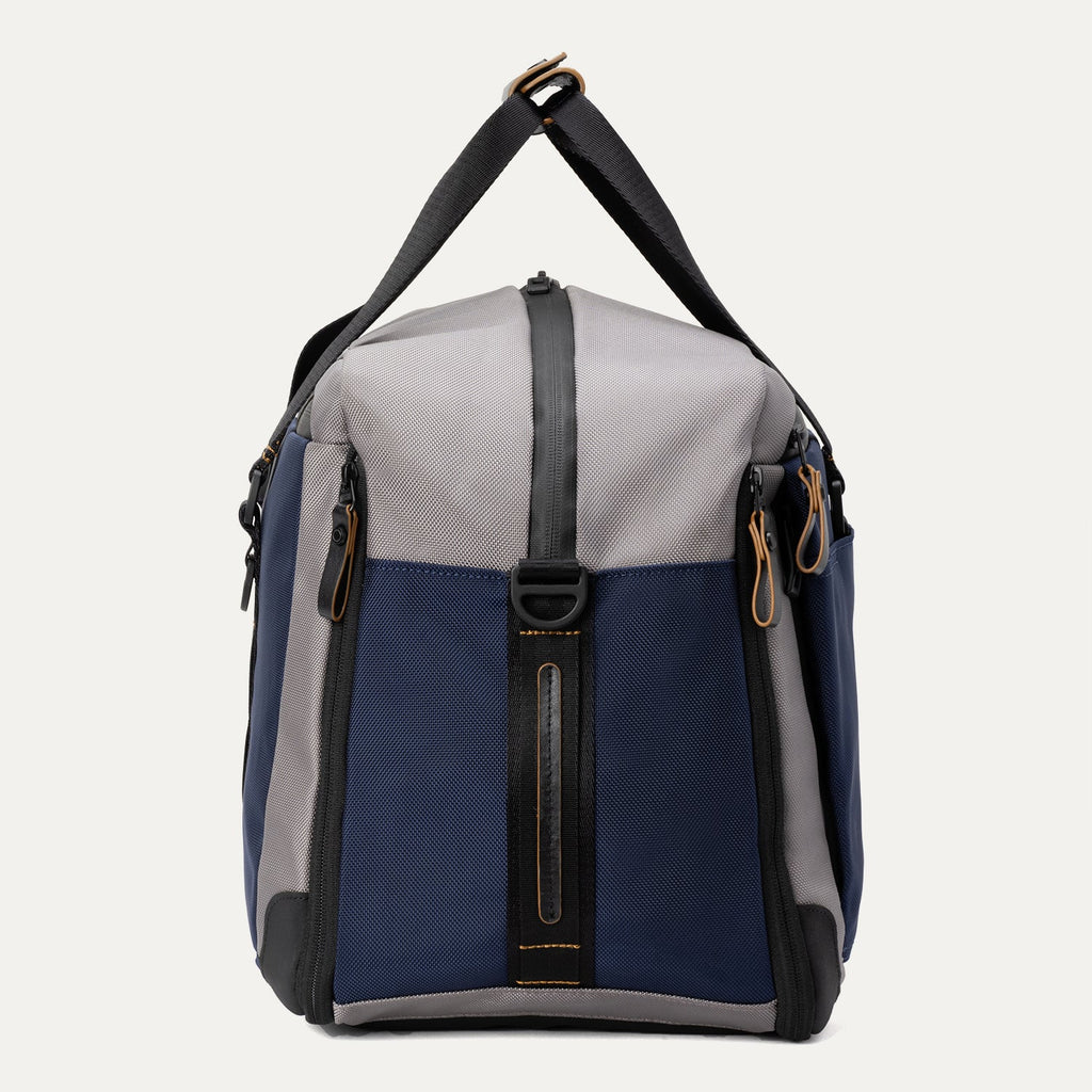 Travelpro® Altitude™ Sac polochon à double expansion