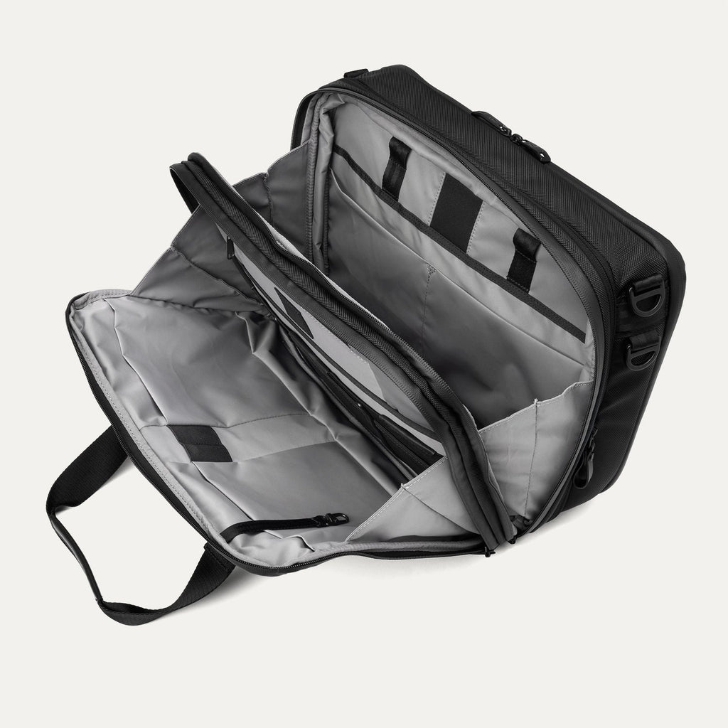 Serviette à extension intégrale Altitude™ de Travelpro®