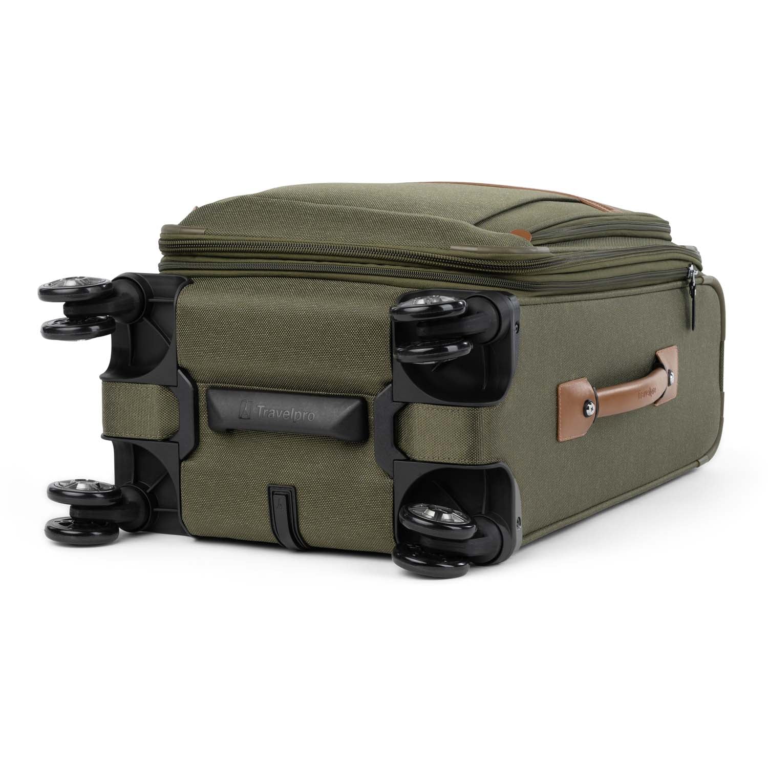 Platinum® Elite 21” Expandable Carry-On Spinner