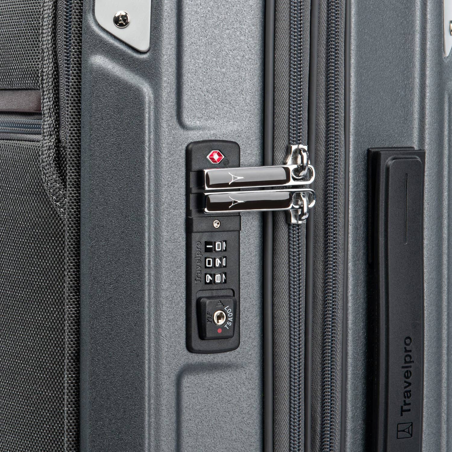 Platinum® Elite Compact Business Plus Carry-On Expandable Hardside Spinner